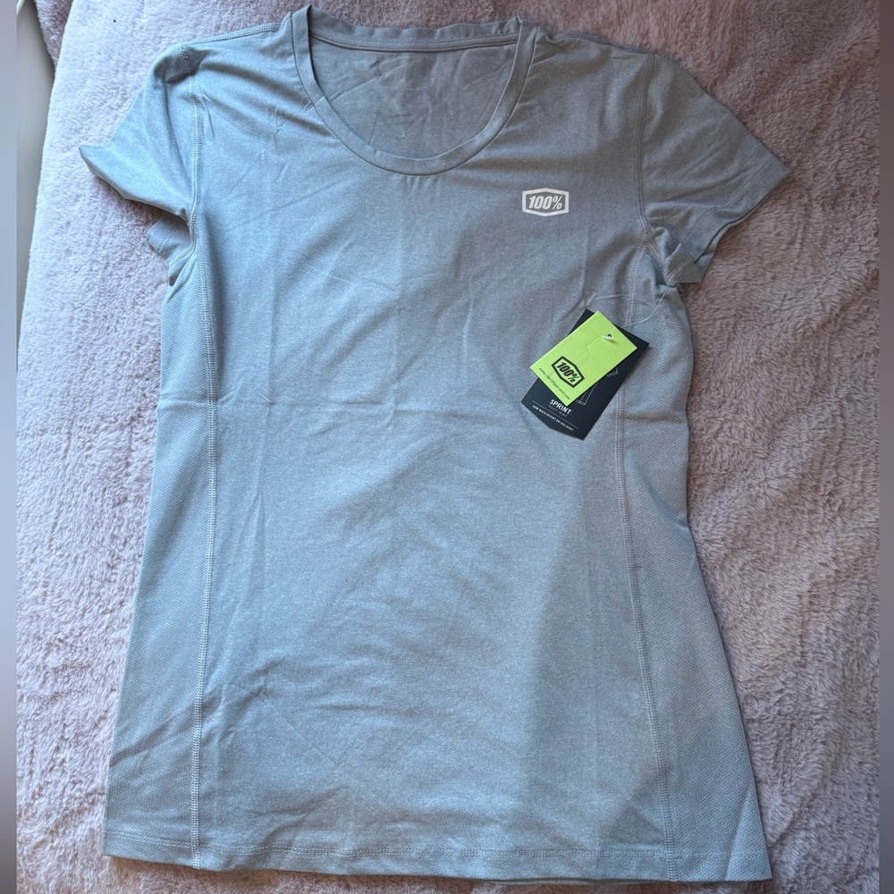Women’s 100% tee